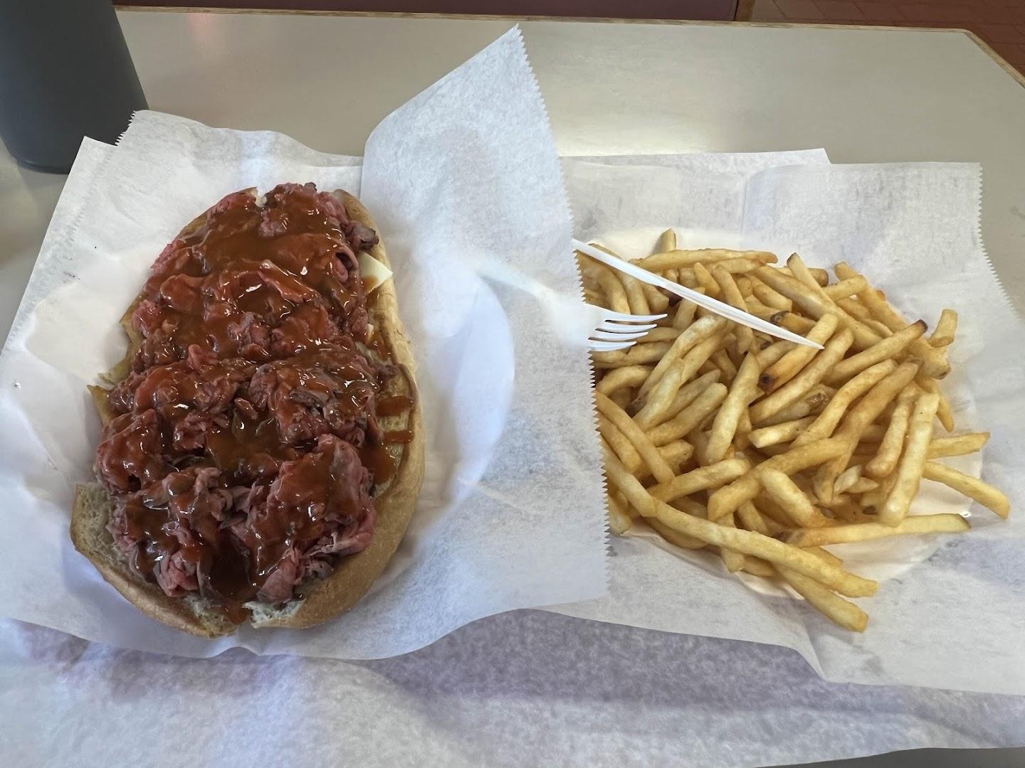 Niki's Roast Beef & Pizza